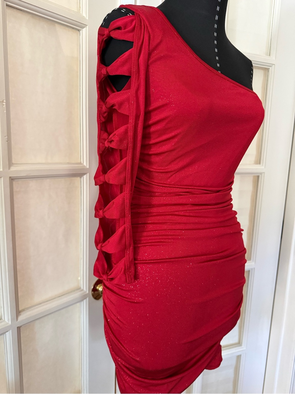 Asymmetric One-Shoulder Ruched Red Mini Dress - Picture 4 of 4